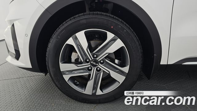 Kia Sorento (IV) HEV 1.6 2WD Gravity 2023 — фото 5