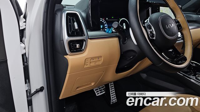 Kia Sorento (IV) HEV 1.6 2WD Gravity 2023 — фото 17