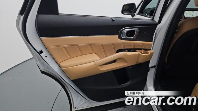 Kia Sorento (IV) HEV 1.6 2WD Gravity 2023 — фото 31