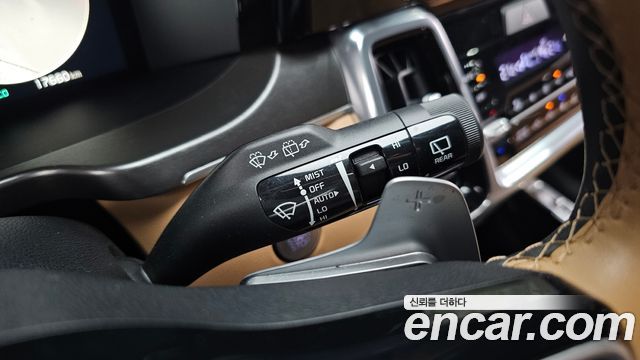 Kia Sorento (IV) HEV 1.6 2WD Gravity 2023 — фото 33
