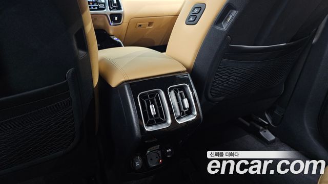 Kia Sorento (IV) HEV 1.6 2WD Gravity 2023 — фото 38