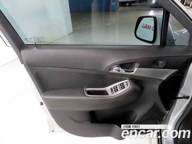 Chevrolet Orlando 2.0 Diesel LS Deluxe 2014 — фото 19