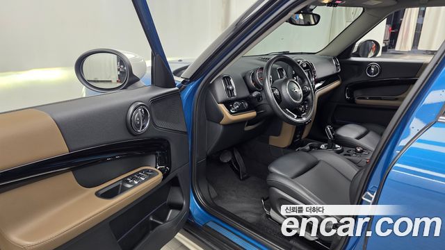 MINI Cooper Countryman Standard 2nd 2020 — фото 10