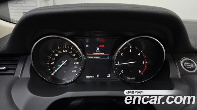 Land Rover Range Rover Evoque 2.0 TD4 HSE 2018 — фото 8