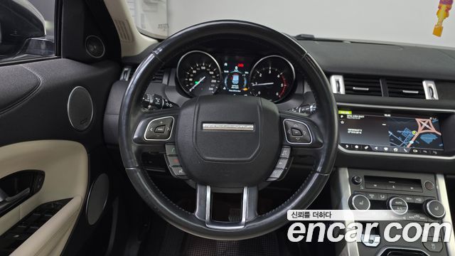 Land Rover Range Rover Evoque 2.0 TD4 HSE 2018 — фото 13
