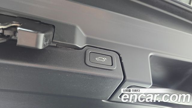 Land Rover Range Rover Evoque 2.0 TD4 HSE 2018 — фото 17
