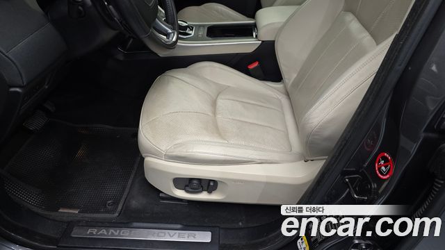 Land Rover Range Rover Evoque 2.0 TD4 HSE 2018 — фото 19