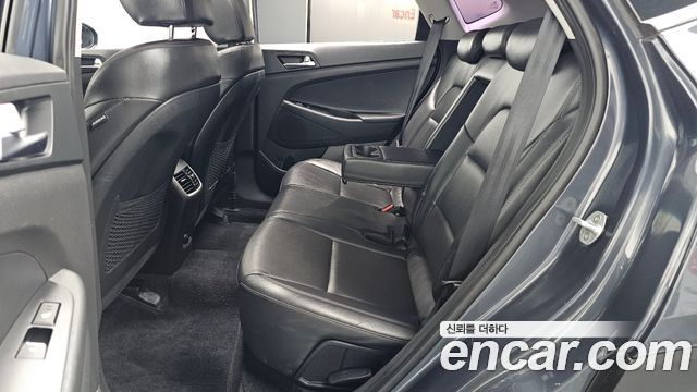 Hyundai Tucson Diesel 2.0 2WD Premium 2019 — фото 29