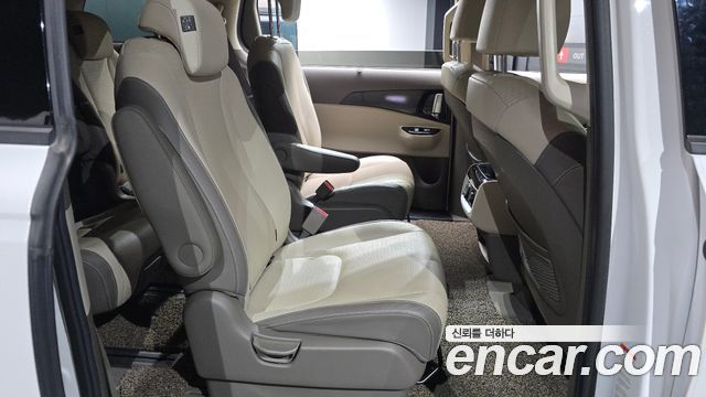 Kia Carnival (IV) Diesel 9-Seater Signature 2021 — фото 11