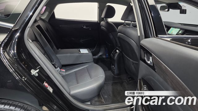 Kia K7 Premier 2.5 GDI Noblesse 2020 — фото 12