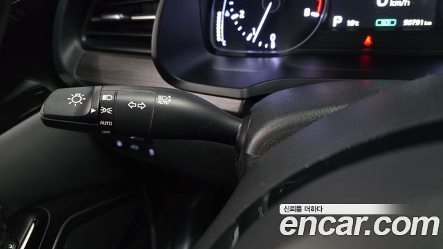 Kia K7 Premier 2.5 GDI Noblesse 2020 — фото 28