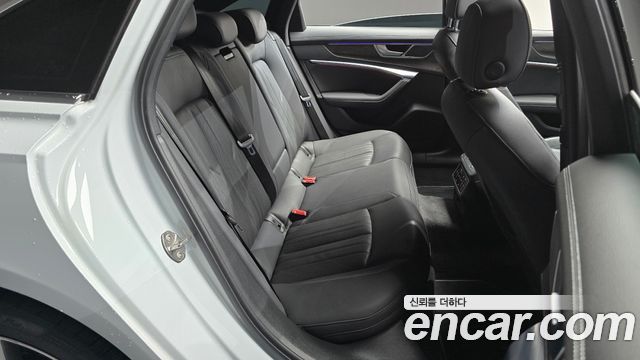 Audi A6 (C8) 45 TDI Quattro Premium 2021 — фото 11