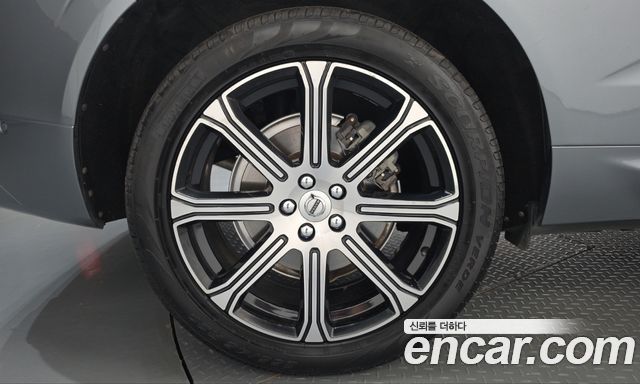 Volvo XC60 (II) D5 Inscription 2018 — фото 5