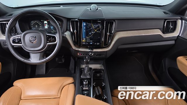 Volvo XC60 (II) D5 Inscription 2018 — фото 7