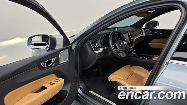 Volvo XC60 (II) D5 Inscription 2018 — фото 10