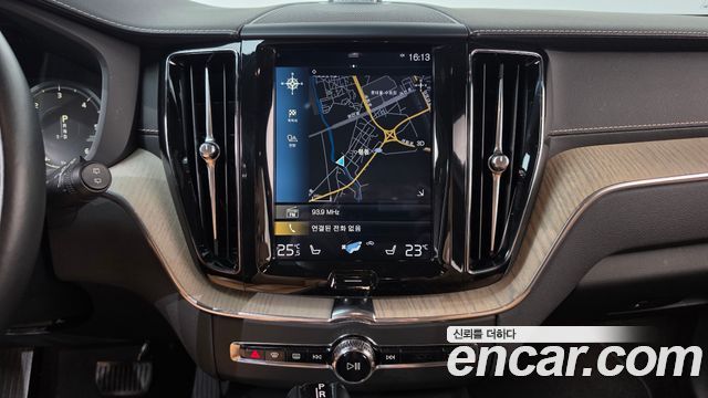Volvo XC60 (II) D5 Inscription 2018 — фото 13
