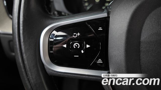 Volvo XC60 (II) D5 Inscription 2018 — фото 15