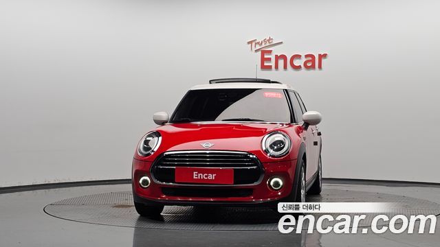 MINI Cooper 5Door HIGH 3rd 2020 — фото 3