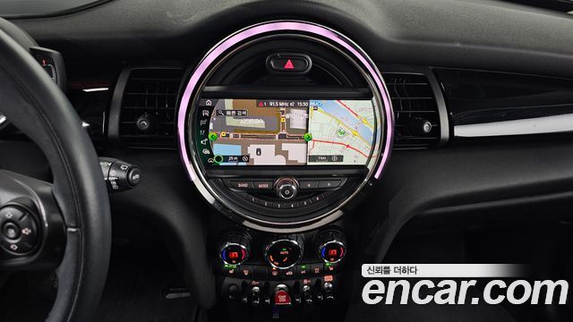 MINI Cooper 5Door HIGH 3rd 2020 — фото 14