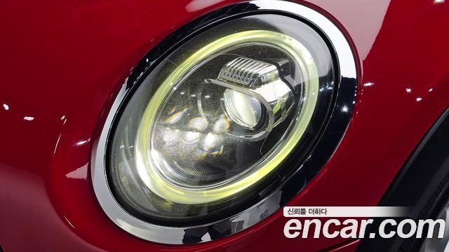 MINI Cooper 5Door HIGH 3rd 2020 — фото 22