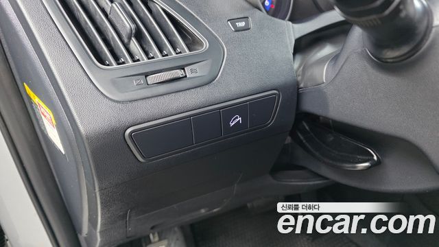 Hyundai Tucson ix Diesel(e-VGT) 2WD Smart 2015 — фото 15