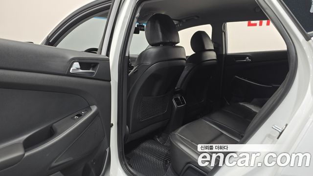 Hyundai Tucson Diesel 2.0 2WD Modern 2019 — фото 28