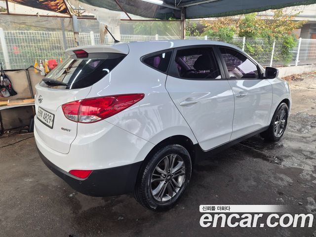 Hyundai Tucson ix Diesel(e-VGT) 2WD Smart special 2014 — фото 4