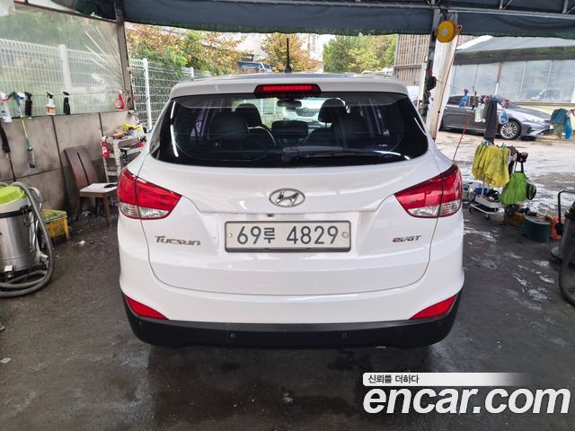 Hyundai Tucson ix Diesel(e-VGT) 2WD Smart special 2014 — фото 5