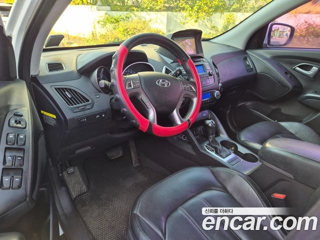Hyundai Tucson ix Diesel(e-VGT) 2WD Smart special 2014 — фото 8