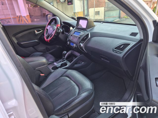 Hyundai Tucson ix Diesel(e-VGT) 2WD Smart special 2014 — фото 9