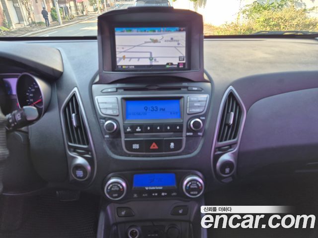 Hyundai Tucson ix Diesel(e-VGT) 2WD Smart special 2014 — фото 16