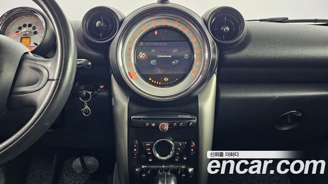 MINI Cooper D Countryman Standard 1st 2013 — фото 15