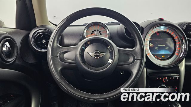 MINI Cooper D Countryman Standard 1st 2013 — фото 16