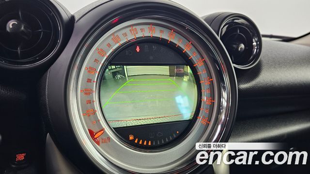 MINI Cooper D Countryman Standard 1st 2013 — фото 17