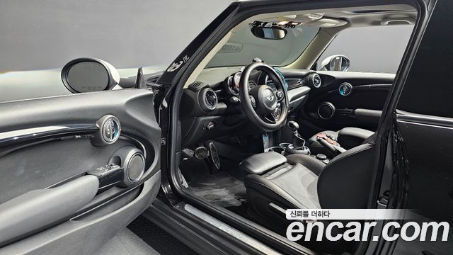 MINI Cooper HIGH Third Generation 2016 — фото 10
