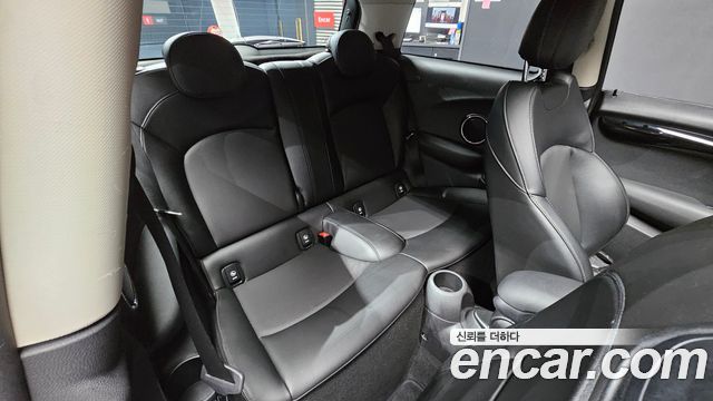 MINI Cooper HIGH Third Generation 2016 — фото 11
