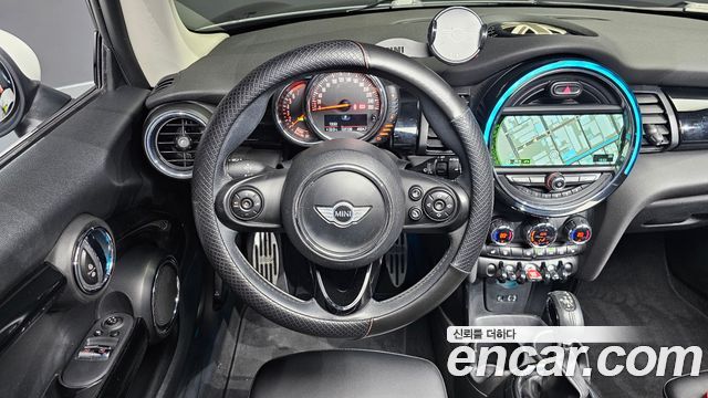 MINI Cooper HIGH Third Generation 2016 — фото 13