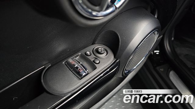 MINI Cooper HIGH Third Generation 2016 — фото 28
