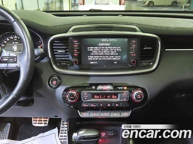 Kia Sorento Diesel 2.2 2WD Marster 2019 — фото 15
