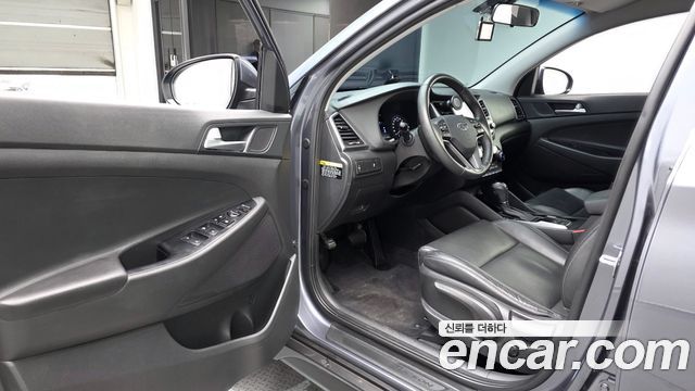 Hyundai Tucson Diesel 1.7 2WD Modern 2017 — фото 10