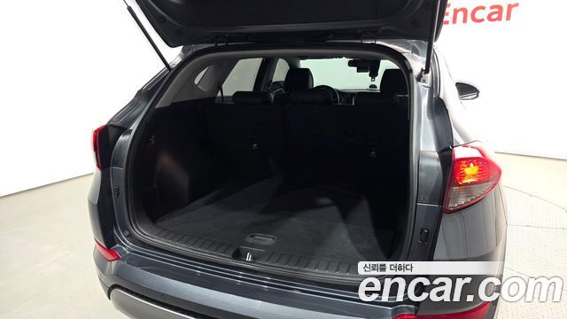 Hyundai Tucson Diesel 1.7 2WD Modern 2017 — фото 32
