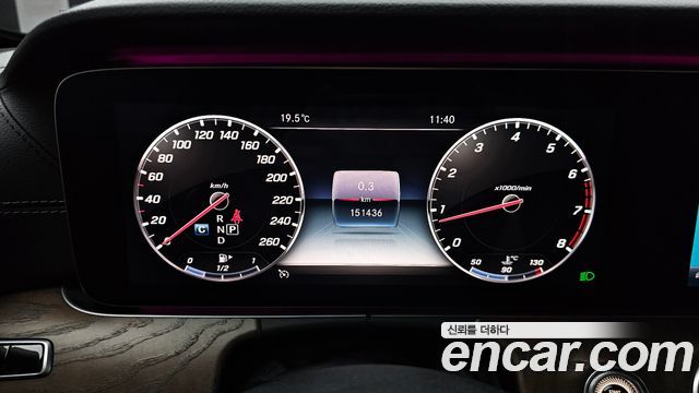 Mercedes-Benz E-Class (W213) E300 4MATIC Exclusive 2019 — фото 8