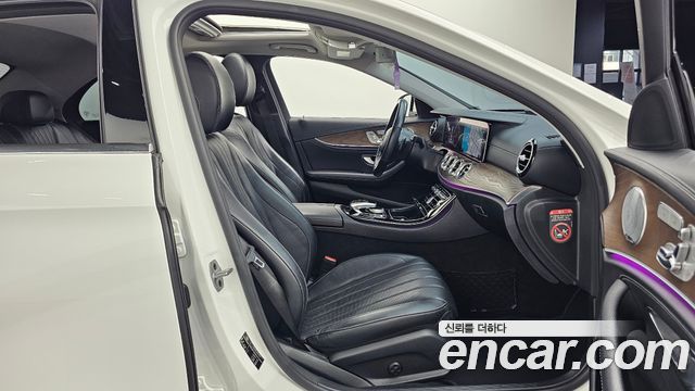 Mercedes-Benz E-Class (W213) E300 4MATIC Exclusive 2019 — фото 11