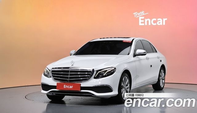 Mercedes-Benz E-Class (W213) E300 4MATIC Exclusive