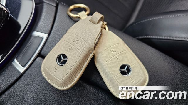 Mercedes-Benz E-Class (W213) E300 4MATIC Exclusive 2019 — фото 31