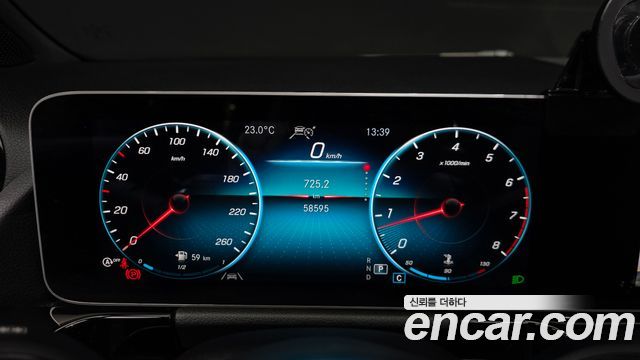 Mercedes-Benz GLA-Class (H247) GLA250 4MATIC 2020 — фото 8