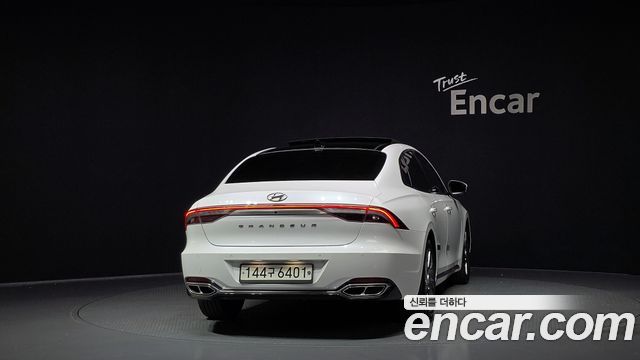 Hyundai Grandeur Hybrid (IG) Calligraphy 2020 — фото 4