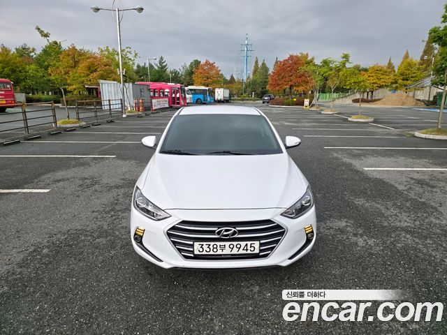 Hyundai Avante (AD) 1.6 GDI Value Plus 2018 — фото 3