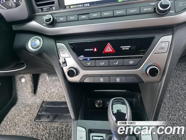 Hyundai Avante (AD) 1.6 GDI Value Plus 2018 — фото 9