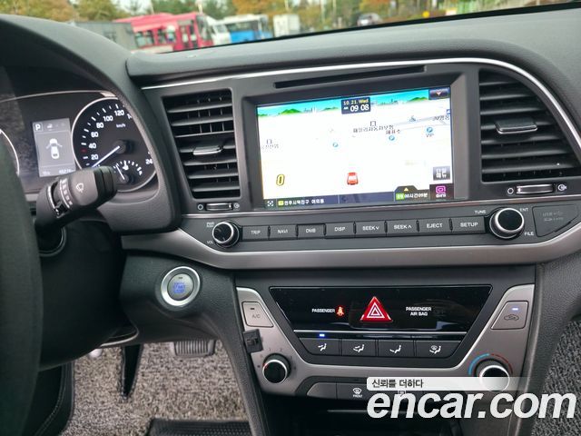 Hyundai Avante (AD) 1.6 GDI Value Plus 2018 — фото 18